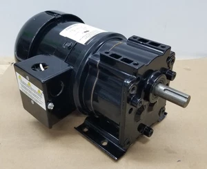 MOTORREDUCTOR DAYTON 6K328C 1/6HP, 115V, 27RPM, 64.6:1 - Imagen 1 de 15