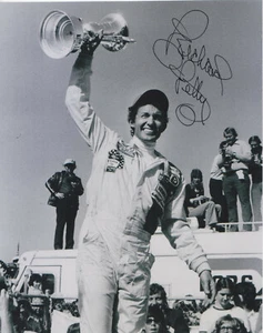 Richard Petty SIGNIERTE handsignierte Nascar Cars HOF Victory 8x10 mit COA - Bild 1 von 1