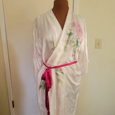 Vintage Asian Style Silk Robe White Ponk Peonies - Image 1 of 4