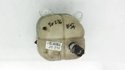 2015-2017 克莱斯勒 200 散热器冷却液瓶水库 68102155Ad — 第 1/4 张图片