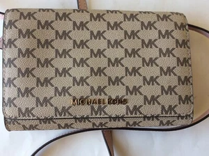 MICHAEL KORS body Clutch Bag Signature MK Jet Set Convertible Cross - Picture 1 of 10