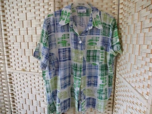 LOVELY COLOUR TO THIS TOP IN SIZE 14/16 - Picture 1 of 4