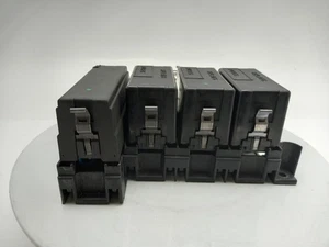 MASERATI GRANSPORT Fuse Box 2003-2008 - Picture 1 of 6