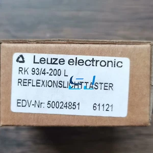 Brand new Leuze RK 93/4-200 L Sensor RK 93/4-200 L - Picture 1 of 5