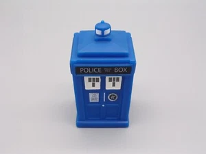 Doctor Who: 11th Doctor - TARDIS figure (Titans) - Picture 1 of 1