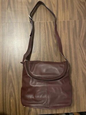 Bolso Hobo Bandolera Maxx New York Cuero Rojo Borgoña Mediano/Grande Hombro Foto 1 de 4