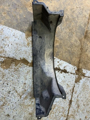 Cubierta inferior del ventilador del radiador para Chevy GMC Cadillac Silverado Sierra Tahoe Yukon Foto 1 de 4