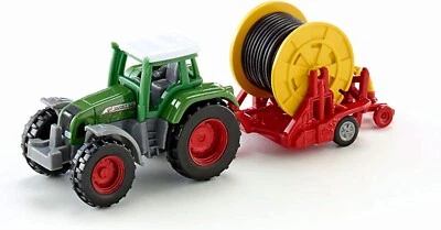 Siku 1677 Tractor with Irrigation Reel Metal/Plastic Removable Sprayer 00/H0 - Image 1 of 4