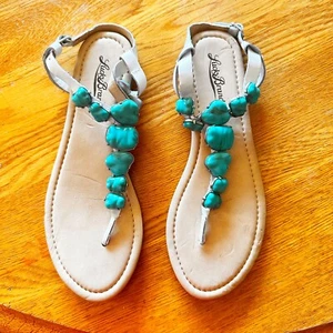 ☆ Lucky Brand Women's Flat Turquoise Stones Beachy Flip Flops Shoes Sandals 8.5 - Picture 1 of 5