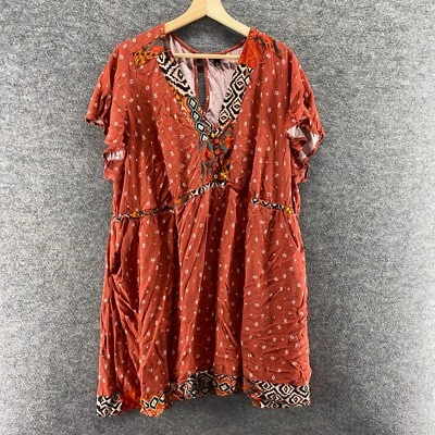 Torrid платье женщин 4 красный геометрический Shift Midi v-образным вырезом короткий рукав вискоза повседневный - Изображение 1 из 4