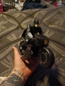 DC Comics The Batman Batcycle RC Car with Action Figure Official Movie Styling - Picture 1 of 4