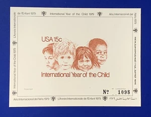 1979 INTERNATIONAL YEAR OF THE CHILD LIMITED EDITION SOUVENIR SHEET NO. 1098 - Picture 1 of 2