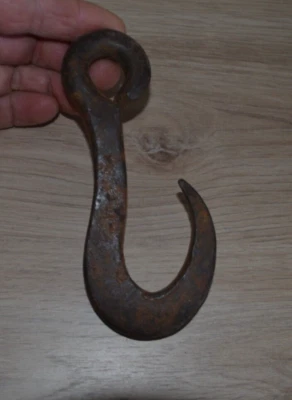 Grand crochet ancien à oeil en fer forgé (22cm) - Photo 1/3