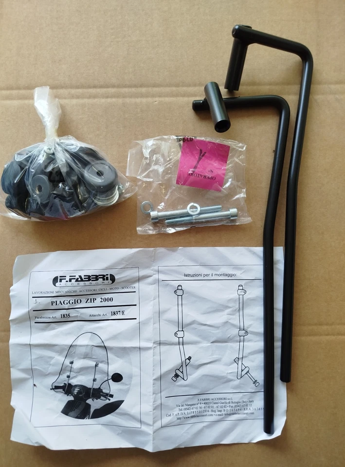 ATTACCHI  parabrezza  PIAGGIO ZIP 50/125 cc ANNI  2000-2002 FABBRI 1837/E - Immagine 1 di 1