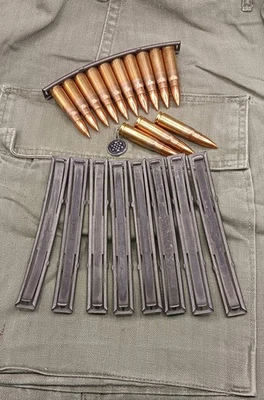 8 clips pelacables Chicom SKS - 7,62x39 - años 60 tipo 56 era de Vietnam - 31 estampillas Foto 1 de 4