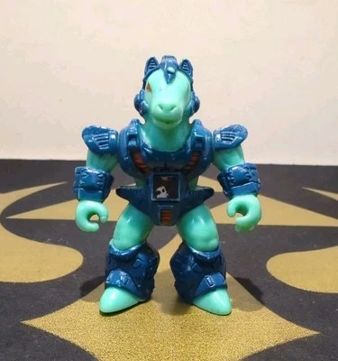 Minifigura Hasbro Takara Battle Beasts #23 1986 Sir Sire Horse con pegatina para frotar Foto 1 de 4