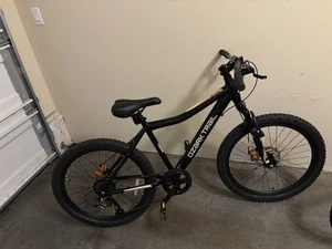 mountain bike - Picture 1 of 1
