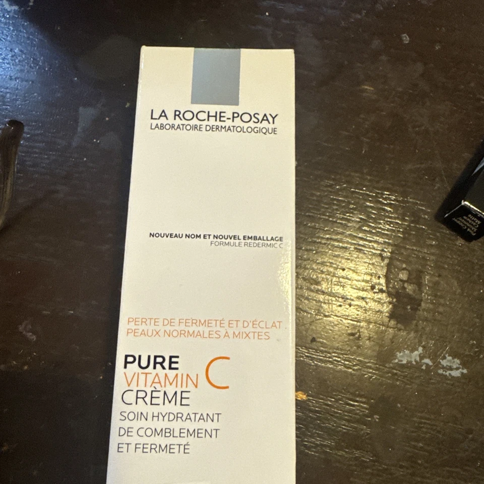La Roche-posay Redermic C Anti-Wrinkle Filler for Women