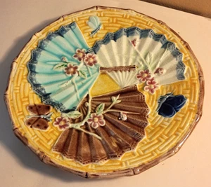 Beautiful Antique Majolica Plate ~ Butterflies, Fans & Flowers - Picture 1 of 5