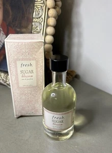 Women Fresh SUGAR BLOSSOM  Eau de Parfum Spray 3.4 oz / 100 ml New in Box - Picture 1 of 5