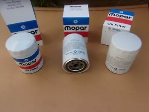 Paquete de 3 filtros de aceite de motor Dodge o Plymouth carrocería B MOPAR 1972+ rojo blanco y azul - Imagen 1 de 4