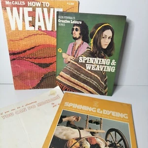 Lot of 4 1970s Vintage Weaving, Macrame, Spinning & Dyeing Books Retro Crafts - Picture 1 of 24