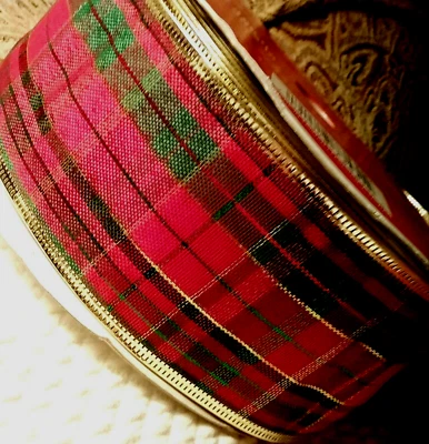 Red Green Gold Tartan Plaid 2.5" x 4 yards Wired Ribbon Soft Linen Christmas Bow - Image 1 of 2