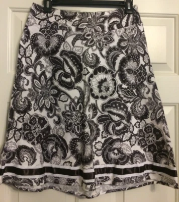 Geoffrey Beene Sport size 4 brown white floral A-line Skirt women's - Image 1 of 4