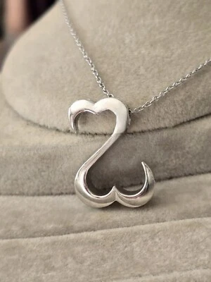 Collar Colgante Colección Corazón Abierto Jane Seymour Plata Esterlina Kay Jewelers Foto 1 de 4