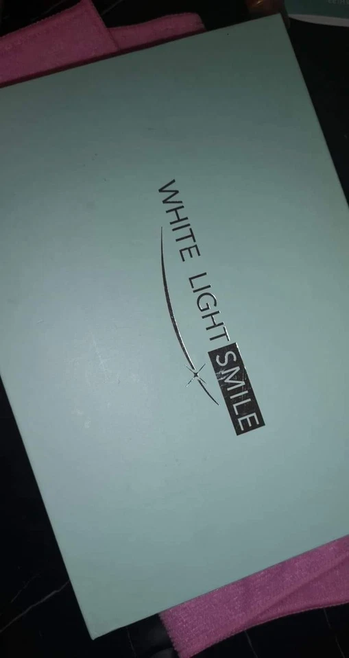 全新 White Light Smile 牙齿美白套装 & 填充包 密封 — 第 1/1 张图片