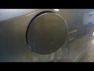 Puerta de llenado de combustible Borrego 2009 163837 Foto 1 de 4