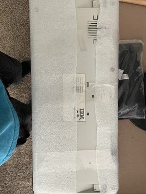 IBM Model M 1992 Vintage Mechanical Keyboard PS2-1391401 with Removable Cable - Image 1 of 2