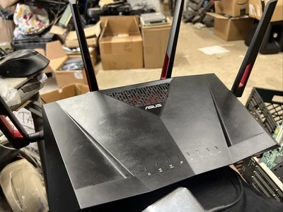 ASUS RT-AC88U AC3100 | Dual Band Extreme Wi-Fi Router | 8 ports - Image 1 of 4