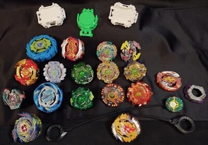 15+ LOT Beyblade Burst Turbo BUNDLE Slingshock 2018 Hasbro Battle Tops Spin 15+! - Bild 1 von 12