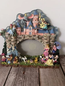 Disney Castle 3D Photo Frame – Mickey, Princesses, Dumbo – Damaged As-Is - Picture 1 of 2