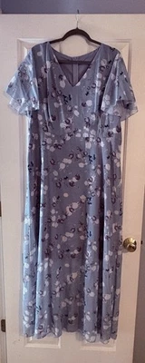 Maxi Vestido Azul Floral (XL Corre Pequeño) Foto 1 de 3