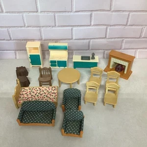 Li'l Woodzeez Cucina Funzionante Camino,Mobili e Seggiolone Ect. - Foto 1 di 7