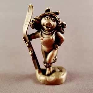 Muppets Miss Piggy Hallmark Little Gallery Pewter Miniature Ski Figure 2" - Picture 1 of 4