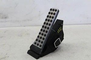2008-18 MERCEDES C CLS E S SL SLC SLK ACCELERATION GAS PEDAL SENSOR A2043000200 - Picture 1 of 9