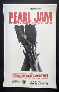 Póster de concierto Pearl Jam 9/4/2018 Night 2 Fenway Park The Away Shows #/70 - Imagen 1 de 6