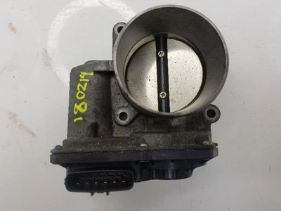 Cuerpo del acelerador 2,5 L compatible con Volvo S60 515841 14-16 Foto 1 de 3