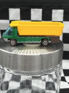 1970 Hot Wheels Redline Heavyweights Dump Truck Green W/Dark Interior **MINT** - Picture 1 of 8