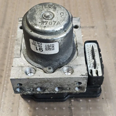 2011-2012 Honda Accord ABS Anti Lock Brake Pump Control Module OEM TA1A1 A1VAA - Image 1 of 4