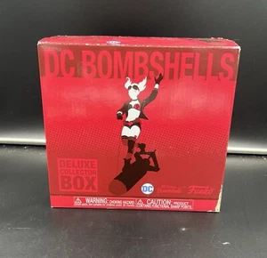 Funko - DC Comics Bombshells - Deluxe Collectors Box - includes Pop! Batman #258 - Picture 1 of 6