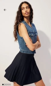BNWT H&M Navy Pleated Jersey Mini Skirt Size M - Picture 1 of 5