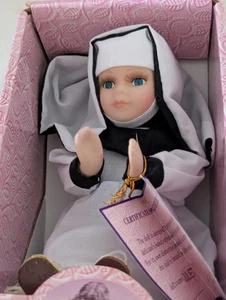 Vintage Goldenvale Juliet Nonne Puppe limitiert 2000 in Box gebraucht lesen - Bild 1 von 6