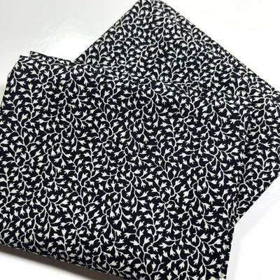 Inspirations #7752 Fabri-Quilt Calico Style Fabric Fat Quarter 2-Pack 100%Cotton - Image 1 of 4