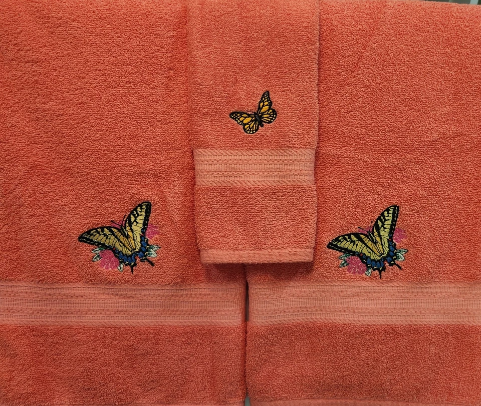 Juego de 3 toallas de baño y toallas de mano con acento de mariposa Foto 1 de 1