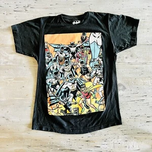 T-shirt nera Batman ""Multiples"" DC Comics taglia media - Foto 1 di 3