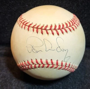 Ron Guidry Signed Baseball (READ DESCRIPTION) - Picture 1 of 2